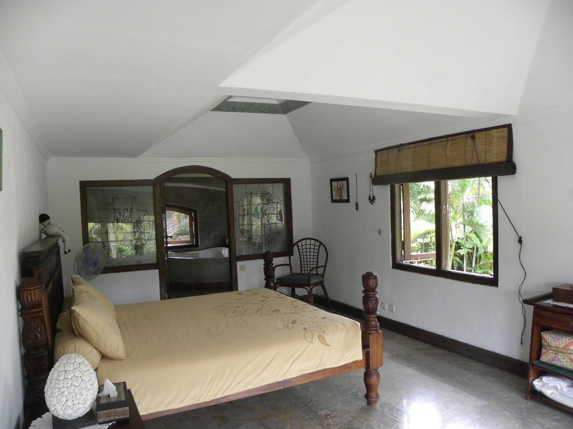 Saudara Home Ubud Exterior foto